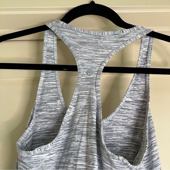 Lululemon cool racer back tank top tiger space dye size 6 - Picture 3 of 5